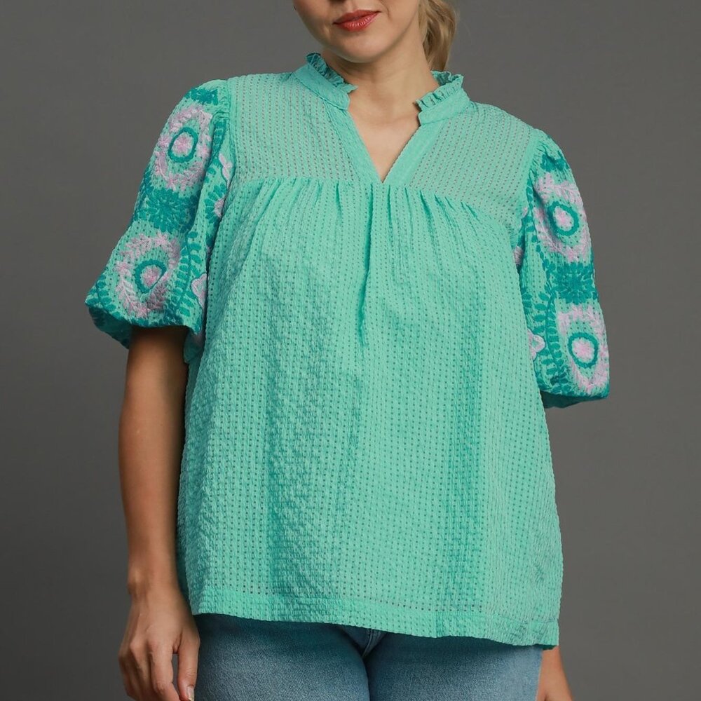 UMGEE Checkered Seersucker Top